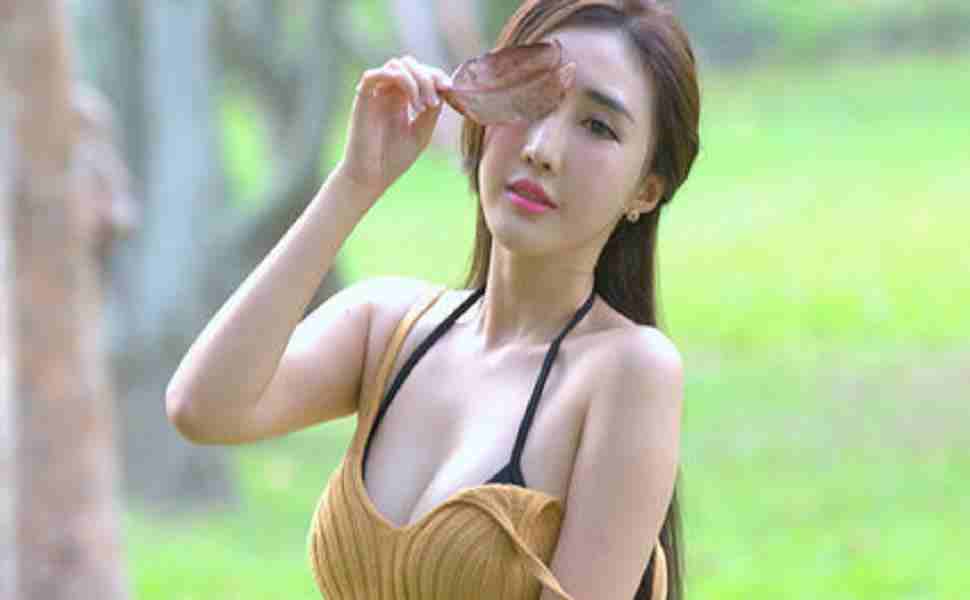 客服主管王小华