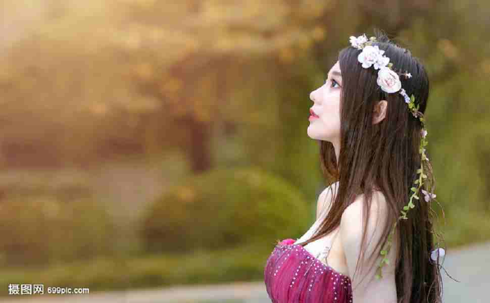 客服主管王小华